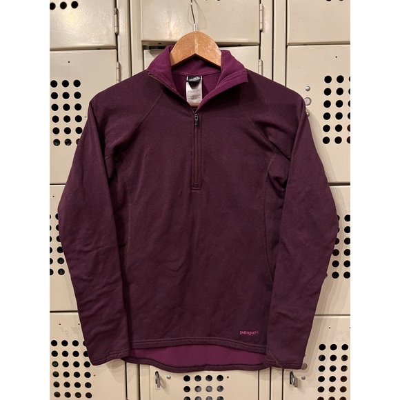 Patagonia Sweaters - Patagonia burgundy fleece